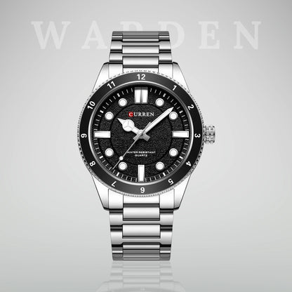 Elias Curren© Warden